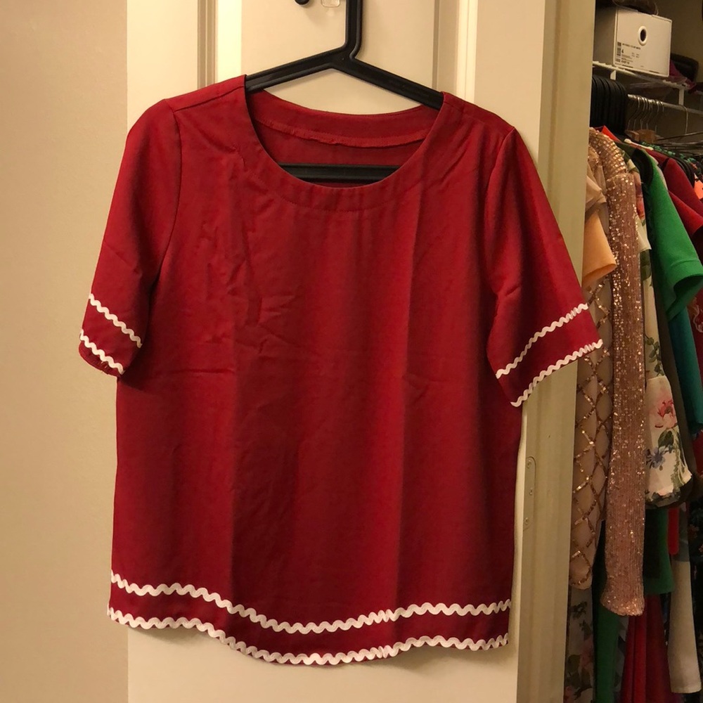 Women's Waved Print Trim Short Sleeve Summer Top